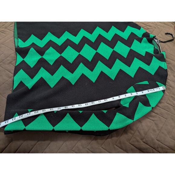 Women's green and black knit graphic sweater by Investments size XL - Picture 6 of 6